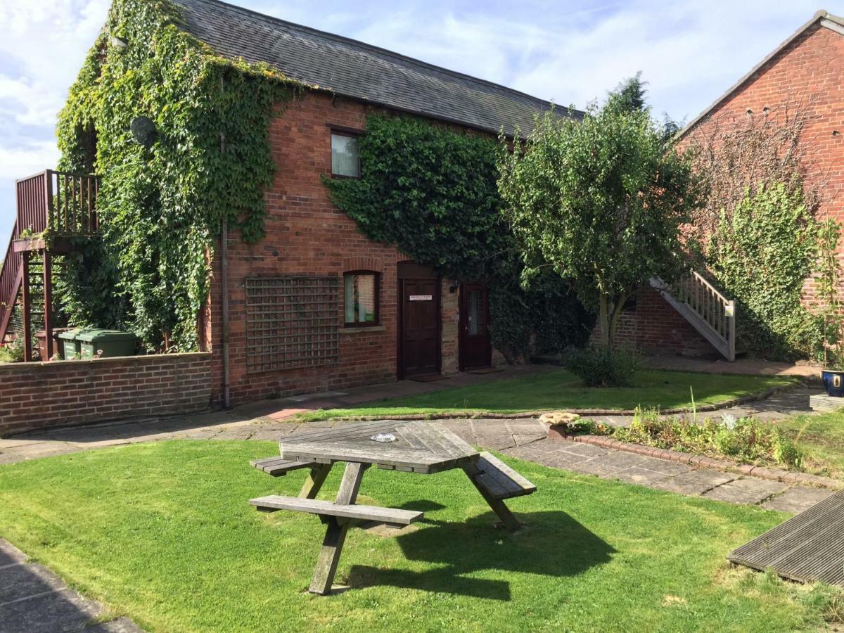 Rolandscroft Guest House Pontefract Buitenkant foto